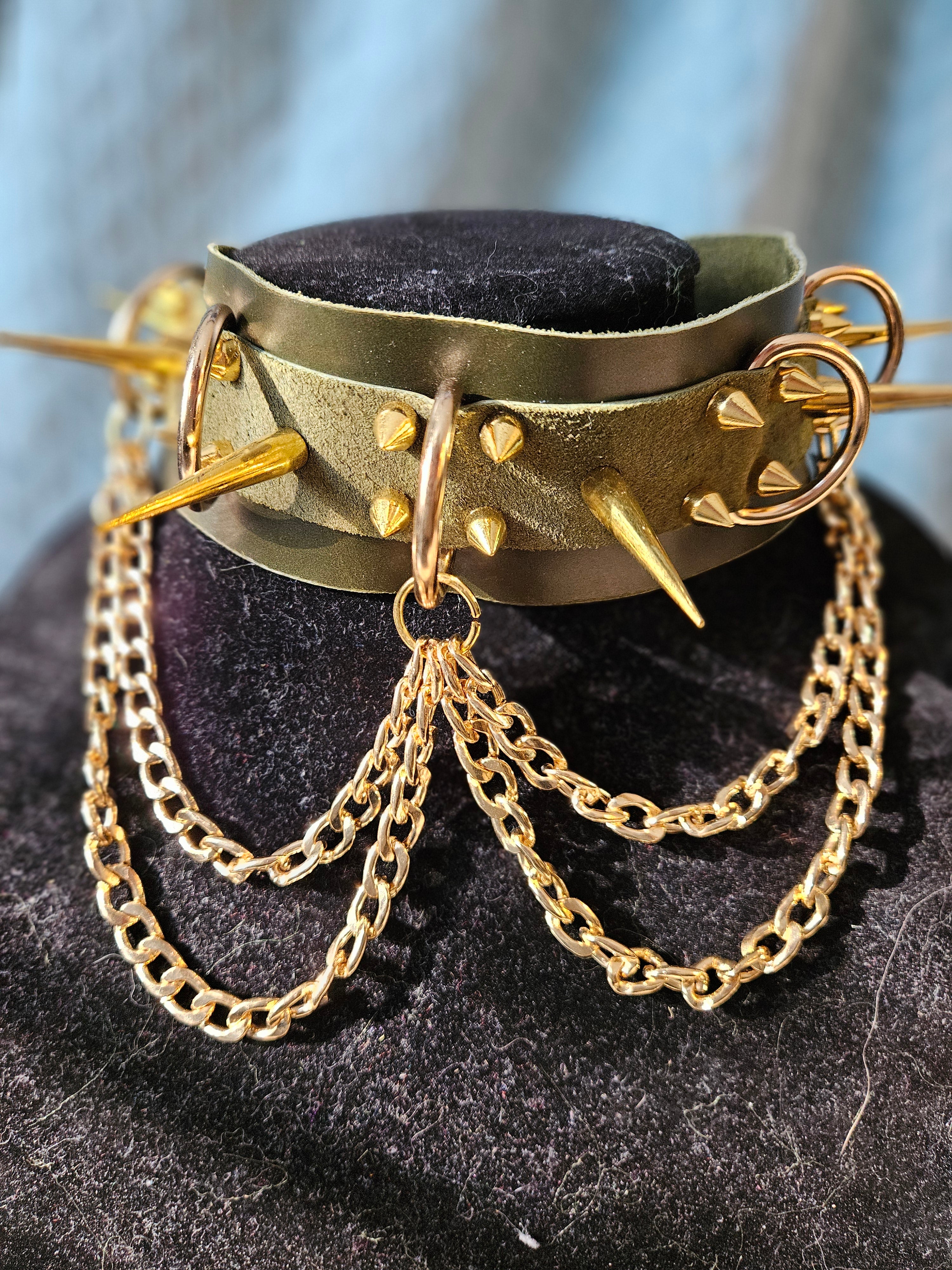 Mossy Chained Genuine Leather Choker