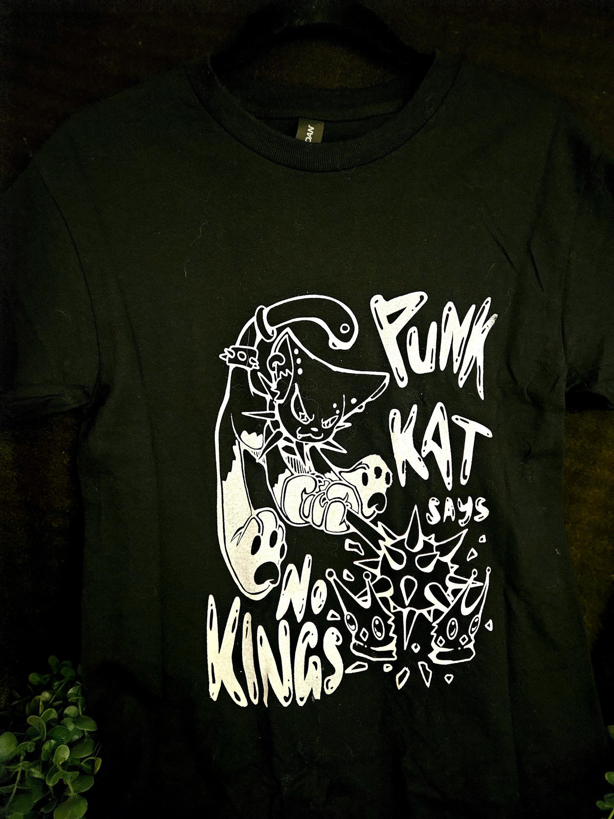 Punk Kat T-Shirt NO Kings