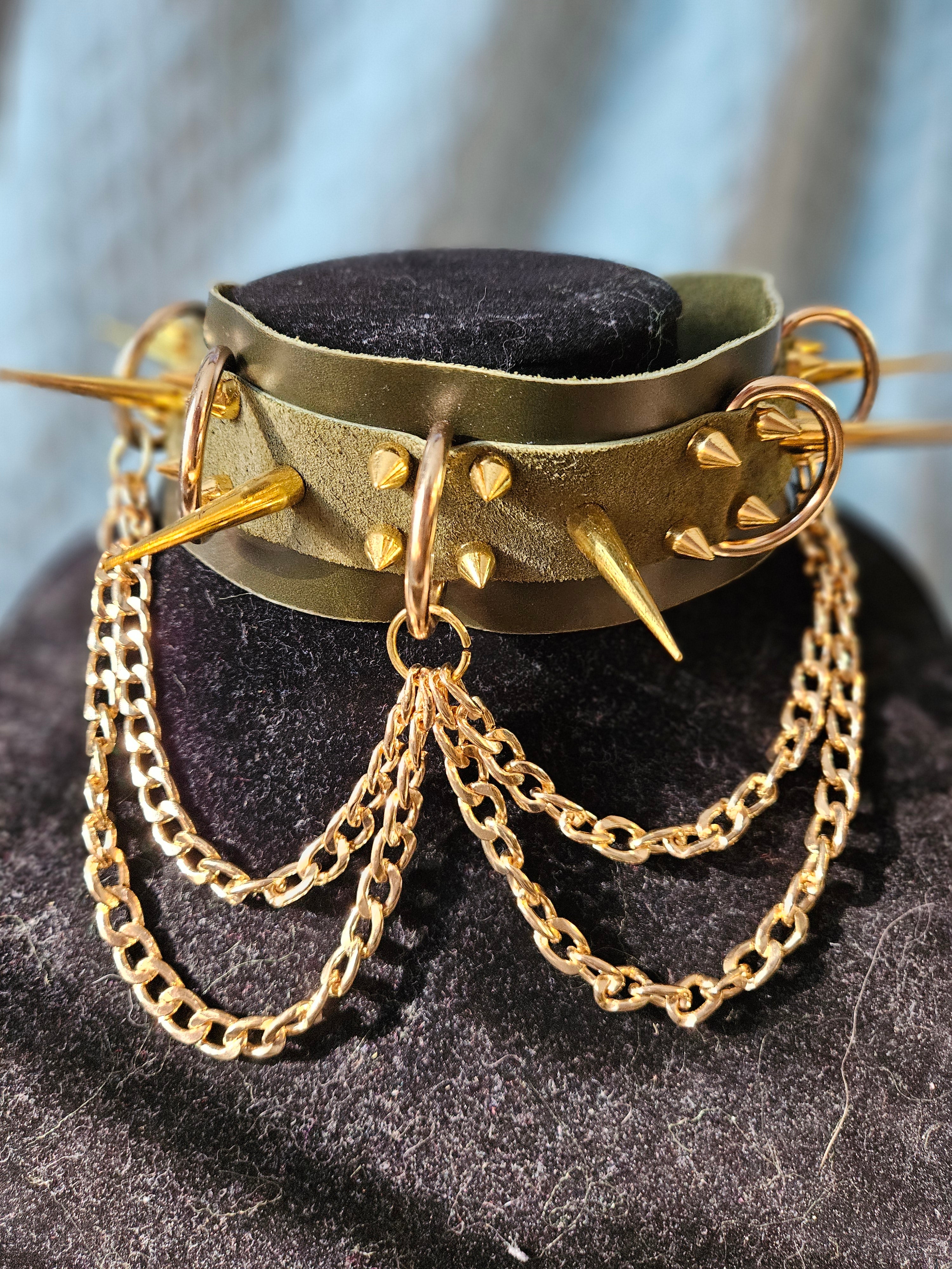 Mossy Chained Genuine Leather Choker